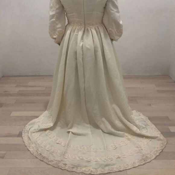 Vintage Wedding Dress Size Medium Edwardian Style White - Picture 2 of 7
